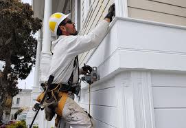 Best Siding Painting and Refinishing  in Holyoke, CO